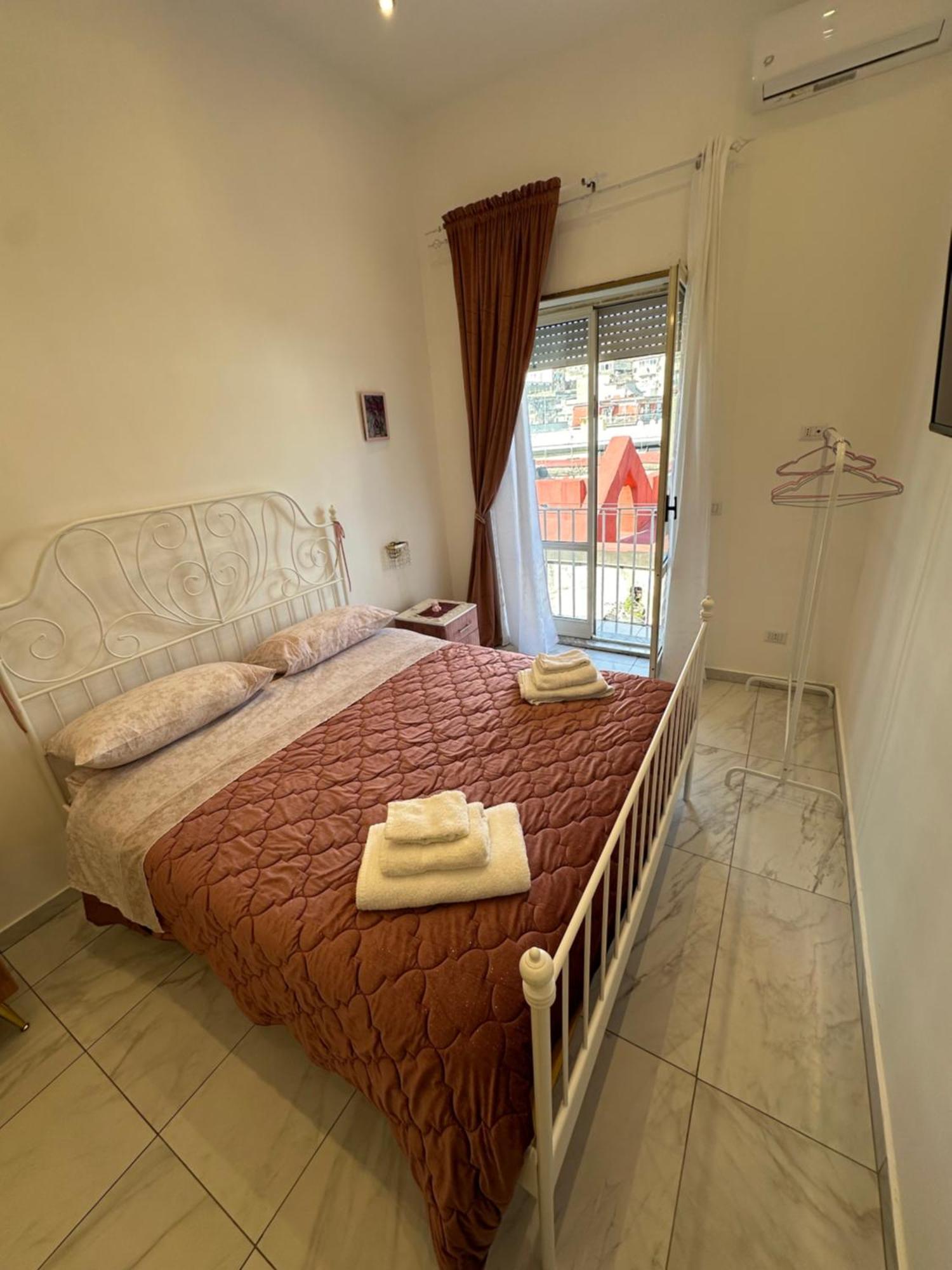 Ferienwohnung Residenza Marvin De Curtis Neapel Exterior foto